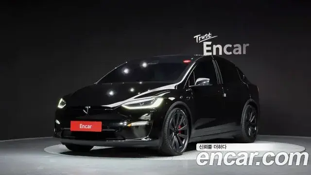 Tesla Model X Plaid 2023
