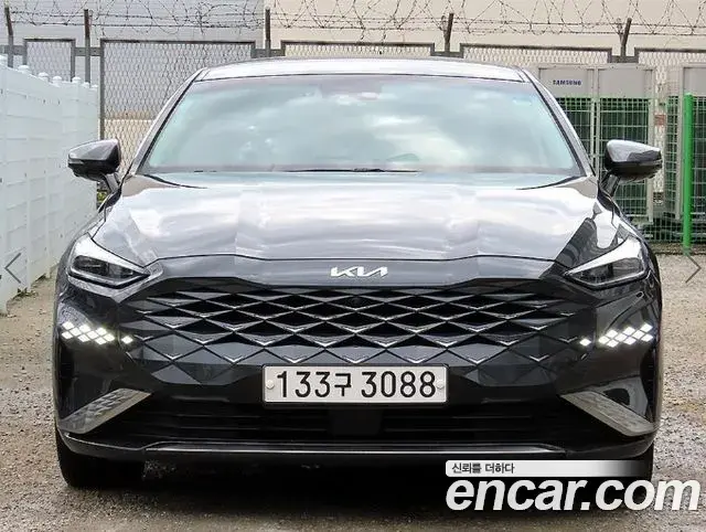 Kia K8 2.5 Gasoline 2WD Noblesse 2022