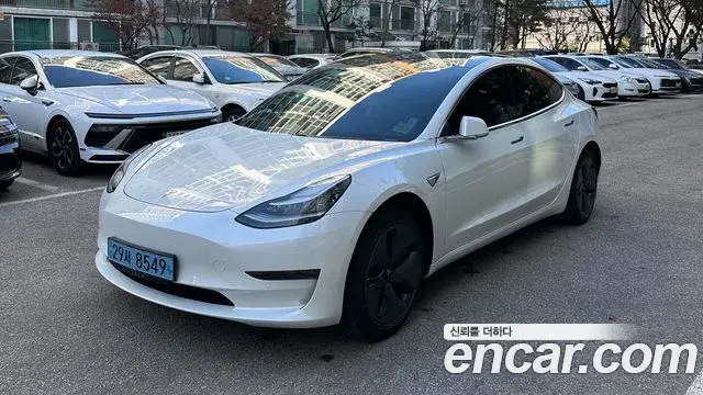 Tesla Model 3 Standard Range Plue RWD 2020