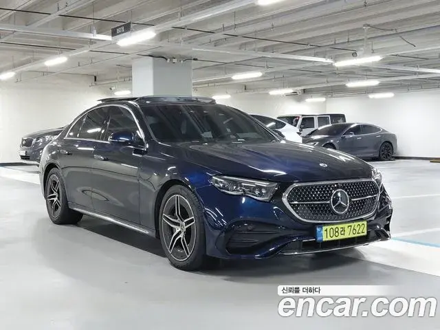 Mercedes-Benz E-Class E300 4MATIC AMG Line 2024