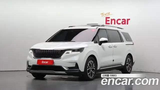 Kia Carnival Diesel 9-Seater Noblesse 2021