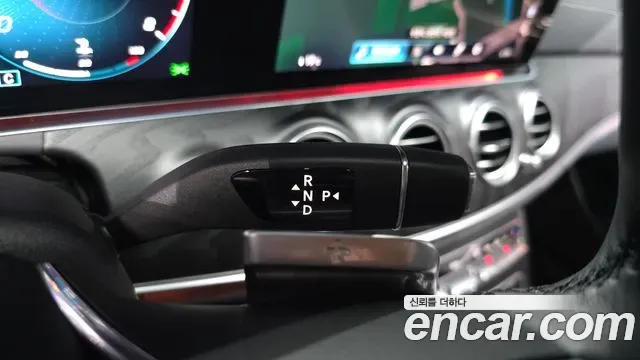 Mercedes-Benz E-Class E250 AMG Line 2023 — фото 9
