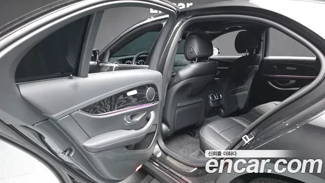 Mercedes-Benz E-Class E250 AMG Line 2023 — фото 26