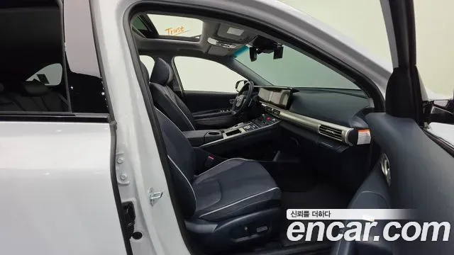 Hyundai Nexo Premium 2023 — фото 10