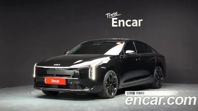 Kia K8 Signature 2025