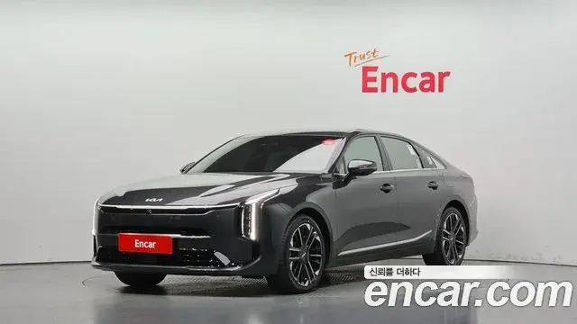 Kia K8 Signature 2025