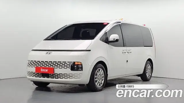 Hyundai Staria Tourer 9-Seater Modern 2022