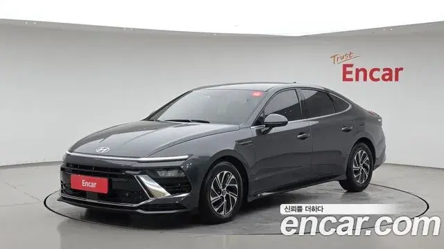 Hyundai Sonata Premium 2024