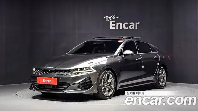Kia K5 1.6 Turbo Signature 2023