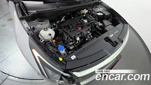 Kia Sportage Gasoline 1.6 Turbo 2WD Signature 2026 — фото 6