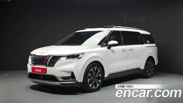 Kia Carnival Gasoline 9-Seater Signature 2021