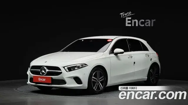 Mercedes-Benz A-Class A220 Hatchback 2022