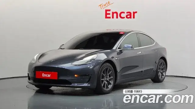 Tesla Model 3 Standard Range Plue RWD 2020