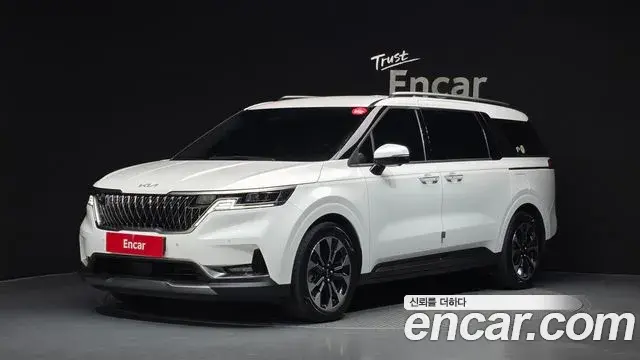 Kia Carnival Diesel 9-Seater Noblesse 2023