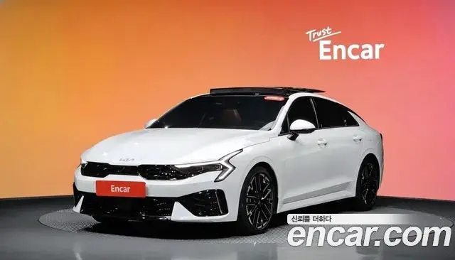 Kia K5 1.6 Turbo Signature 2025