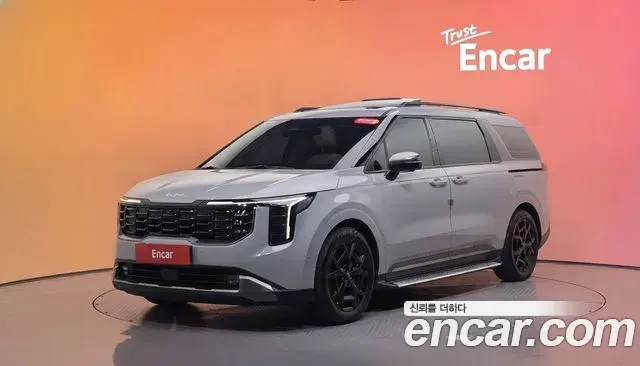 Kia Carnival Gasoline 9-Seater Gravity 2024
