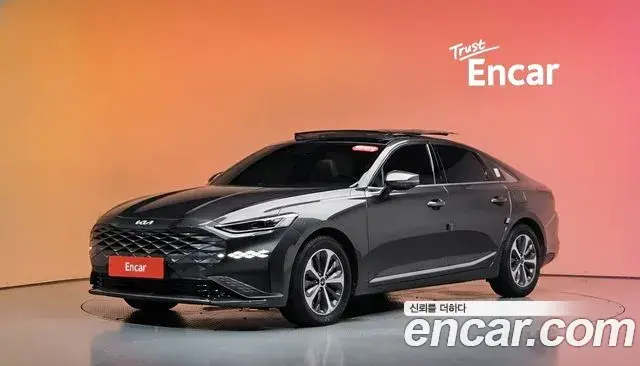 Kia K8 Noblesse 2022