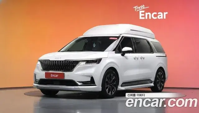 Kia Carnival Gasoline 9-Seater Hi-Limousine Signature 2022