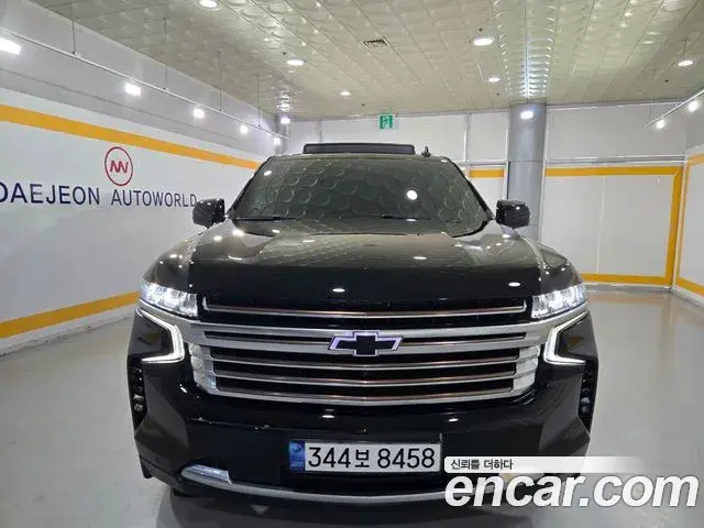 Chevrolet Tahoe 6.2 Dark Knight 4WD 2022
