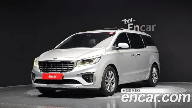 Kia Carnival 9-Seater Noblesse Special 2019