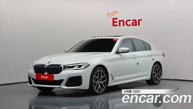 BMW 5-Series 530e M Sport 2021