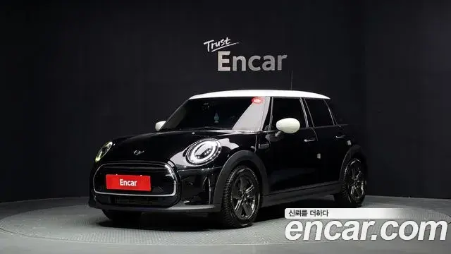 Mini Cooper 5Door Classic Third Generation 2022