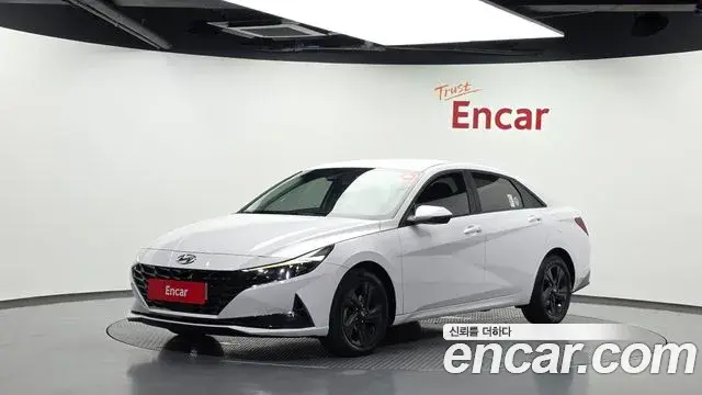 Hyundai AVANTE Modern 2021