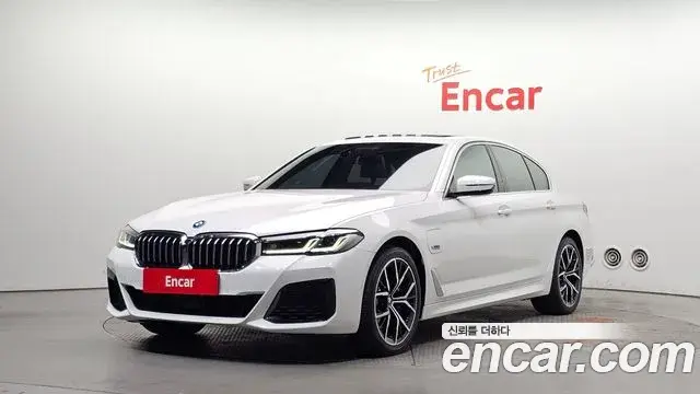 BMW 5-Series 530e M Sport 2022
