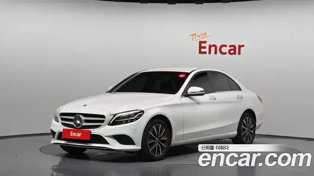 Mercedes-Benz C-Class C200 2019