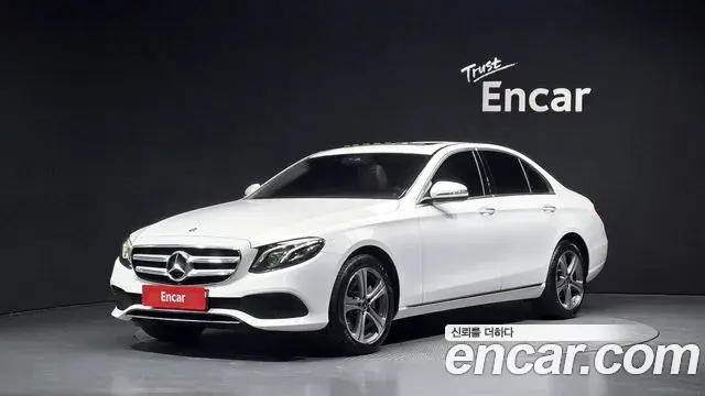 Mercedes-Benz E-Class E220d Avantgarde 2019