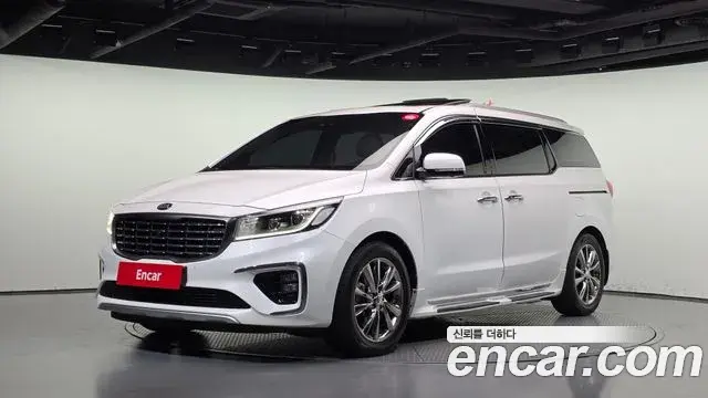 Kia Carnival 9-Seater Noblesse Special 2019