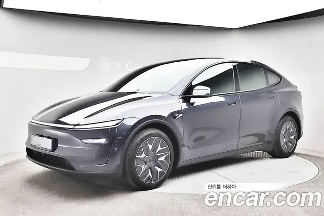 Tesla Model Y L Long Range AWD 2026