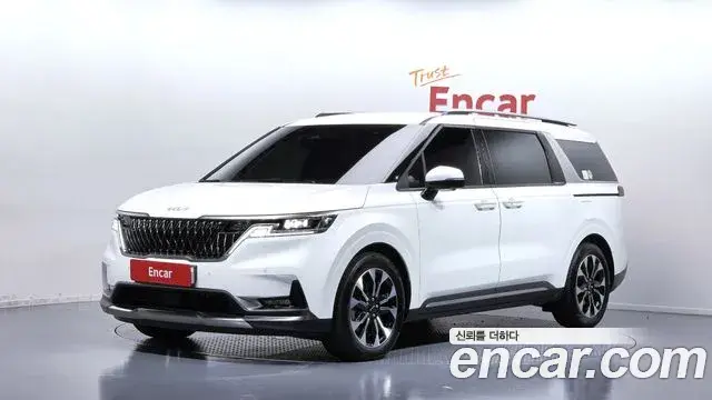 Kia Carnival Gasoline 9-Seater Signature 2023