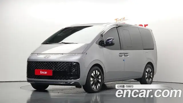 Hyundai Staria 4WD Lounge 9-Seater Inspiration 2024