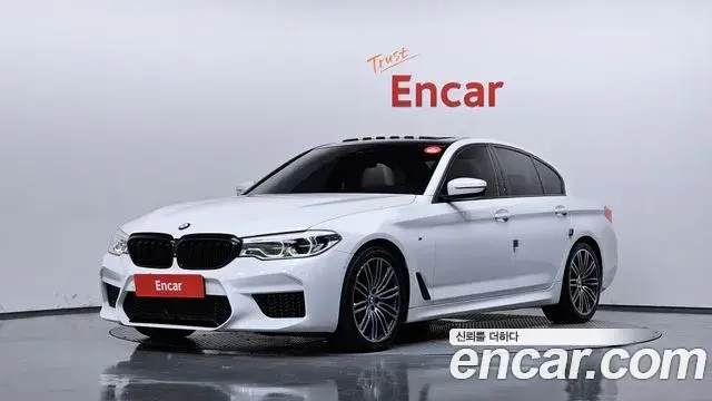 BMW 5-Series 530i xDrive M Sport Package Plus 2019