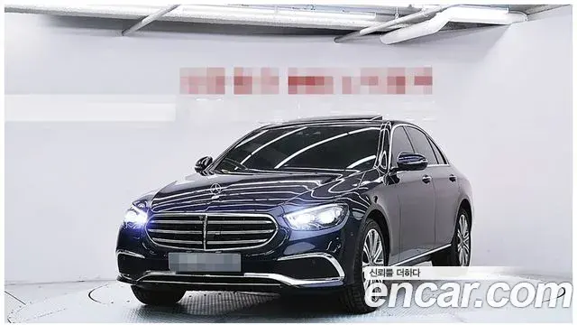 Mercedes-Benz E-Class E300e 4MATIC Exclusive 2023