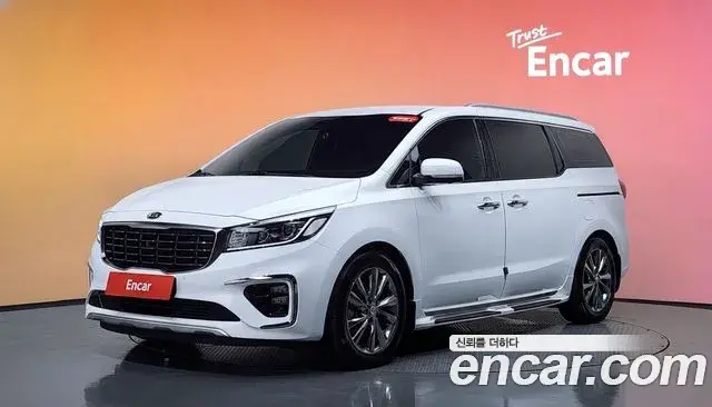 Kia Carnival Gasoline 7-Seater Limousine President 2019