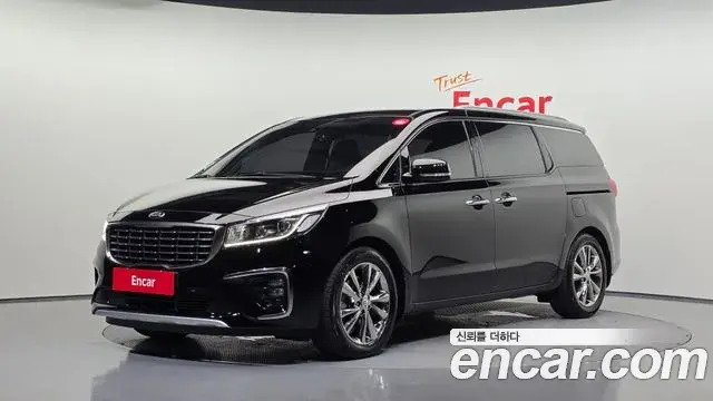 Kia Carnival 9-Seater Prstige 2019