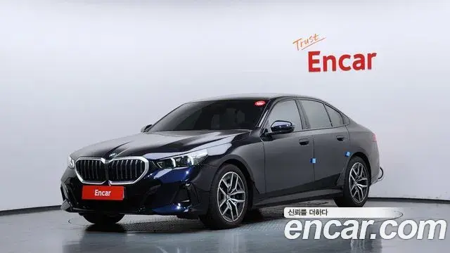 BMW 5-Series 520i M Sport 2025