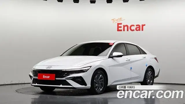 Hyundai AVANTE Modern 2025