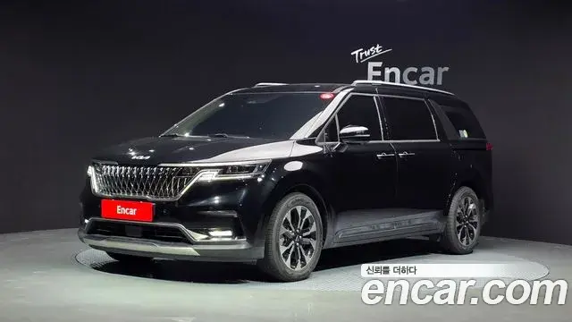 Kia Carnival Gasoline 9-Seater Signature 2023