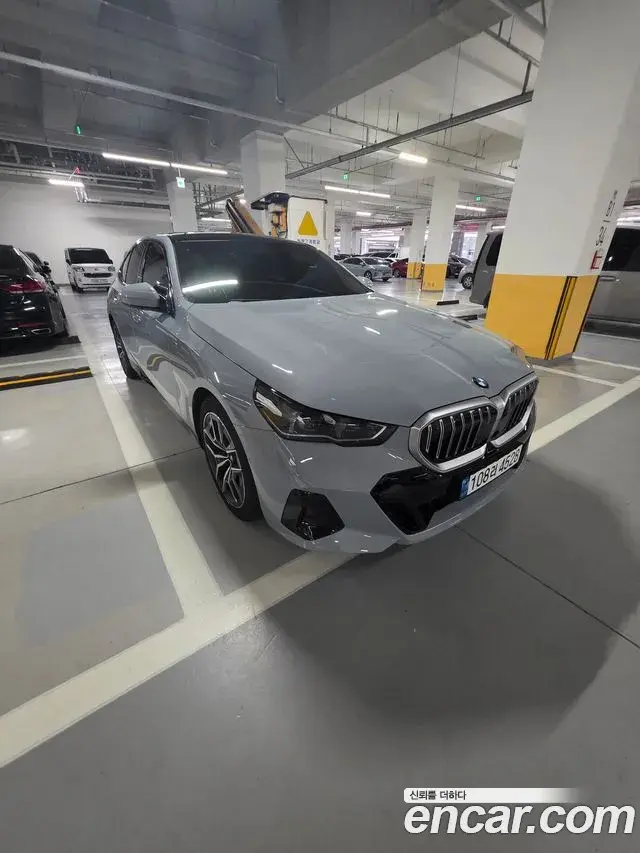 BMW 5-Series 520i M Sport 2024
