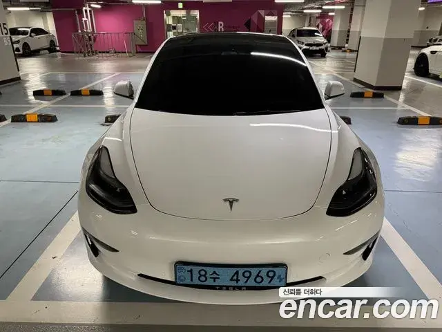 Tesla Model 3 RWD 2022