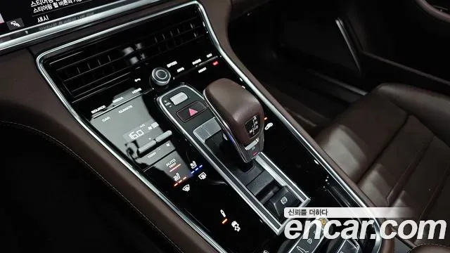 Porsche Panamera 2.9 AWD Executive 2021 — фото 9