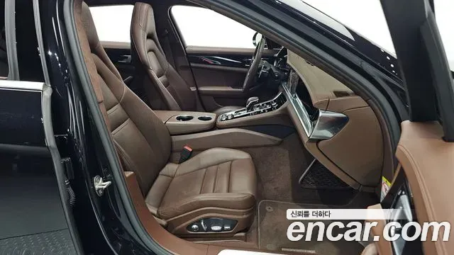 Porsche Panamera 2.9 AWD Executive 2021 — фото 26