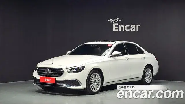 Mercedes-Benz E-Class E250 Exclusive 2022