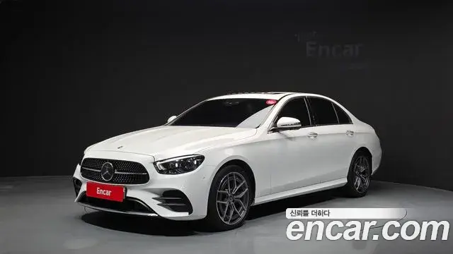 Mercedes-Benz E-Class E220d 4MATIC AMG Line 2022