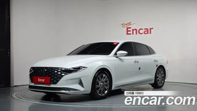 Hyundai Grandeur Calligraphy 2020