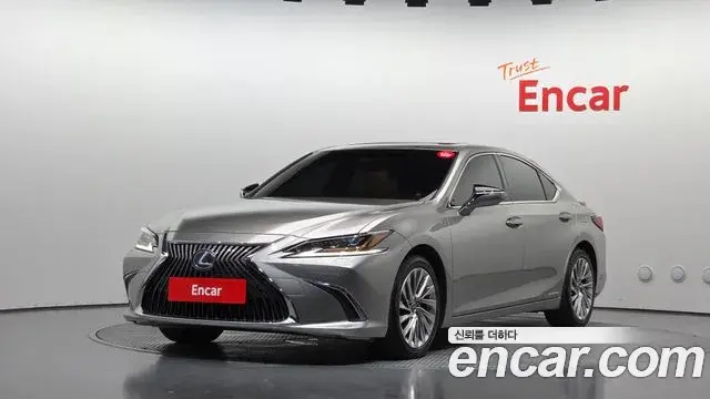 Lexus ES Executive 2019