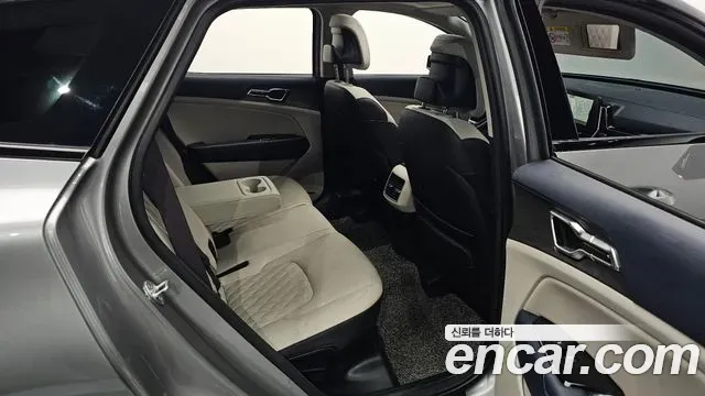 Kia Sportage Diesel 2.0 4WD Signature Gravity 2021 — фото 11